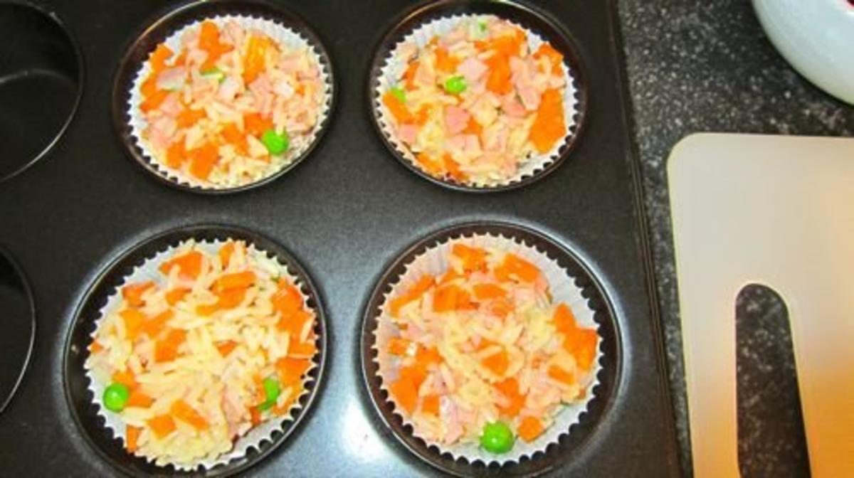 Reis-Muffins mit Gemüse-Schinken-Würfeln - Rezept - Bild Nr. 2