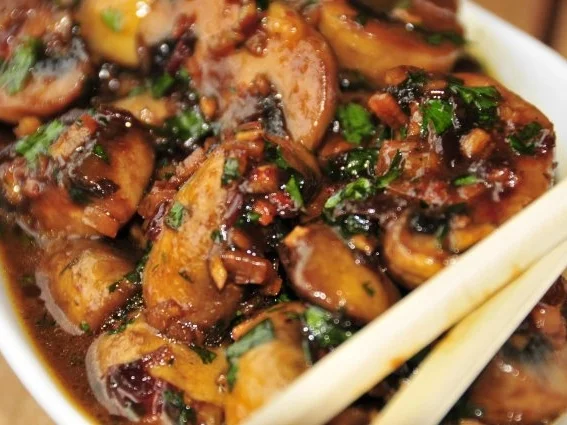 Rezept: Tapas & Fingerfood: Asia-Champignon Bild Nr. 5 Tapas & Fingerfood: Asia-Champignon - Rezept - Bild Nr. 5