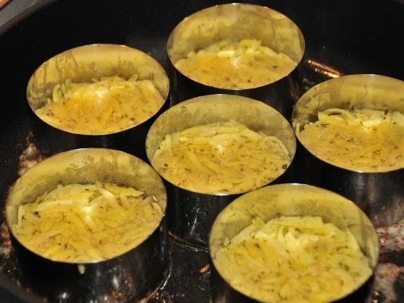 Rezept: Rösti mit überbackenem Gemüse Bild Nr. 5 Rösti mit überbackenem Gemüse - Rezept - Bild Nr. 5