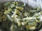Grün-Gelber Bohnensalat mit Ziegenjoghurt-Zitrone-Dressing - Rezept