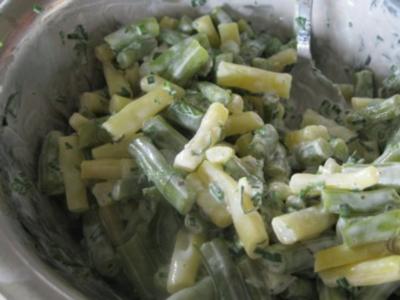 Grün-Gelber Bohnensalat mit Ziegenjoghurt-Zitrone-Dressing - Rezept