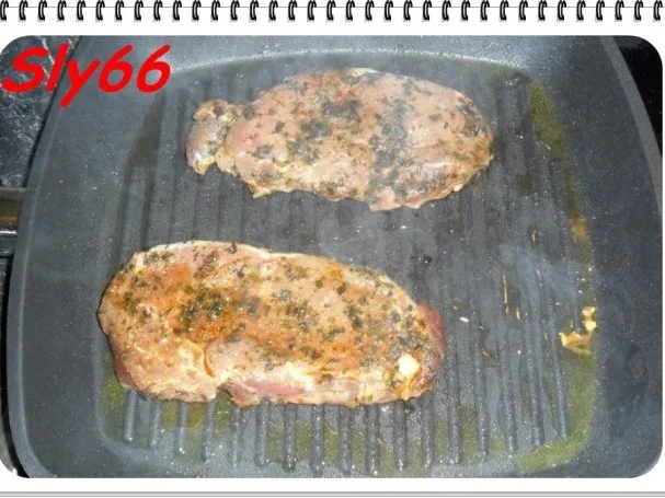 Rezept: Fleischgerichte:Schweinskarree mit Champignon-Weißwein-Senfsoße Bild Nr. 9 Fleischgerichte:Schweinskarree mit Champignon-Weißwein-Senfsoße - Rezept - Bild Nr. 9