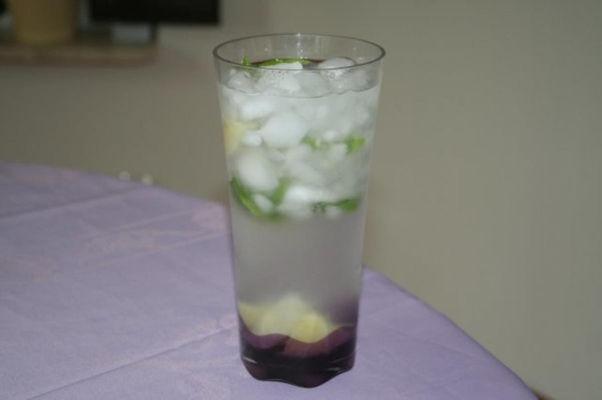 Limettenlimonade mit Limette frisch und Brauner Zucker - Rezept mit ...