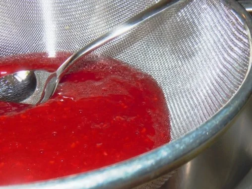 Griesschaum mit Himbeermark - Rezept - Bild Nr. 5