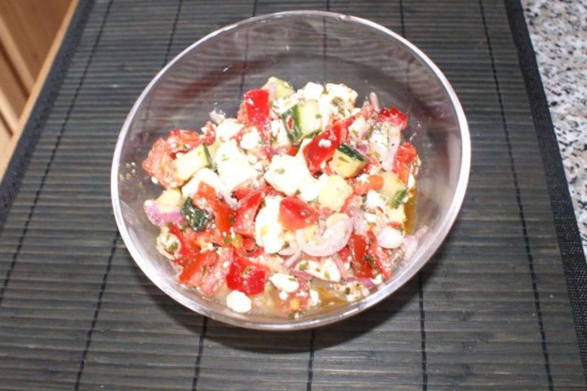 Hirtensalat aus Sympathie zu Griechenland................ - Rezept von
barbara62