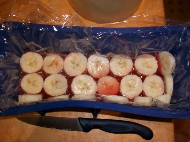 Rezept: Wassermelonegelee mit Früchten Bild Nr. 3 Wassermelonegelee mit Früchten - Rezept - Bild Nr. 3