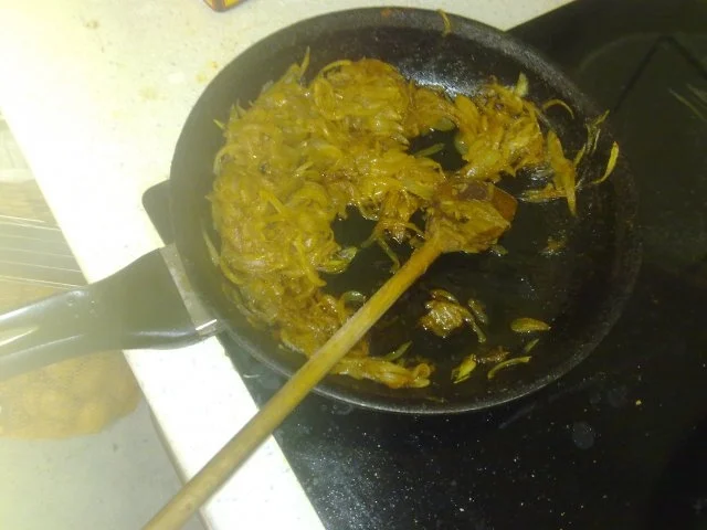 Rezept: Rindersteak mit gefüllten Auberginenröllchen Bild Nr. 6 Rindersteak mit gefüllten Auberginenröllchen - Rezept - Bild Nr. 6