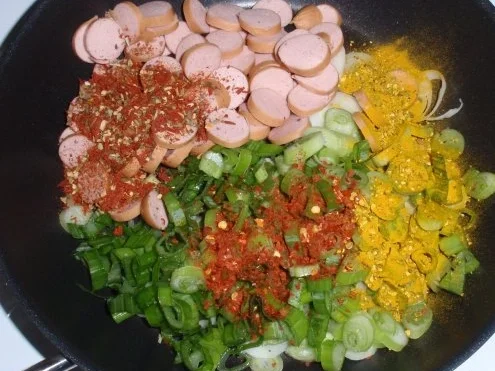 Bunte-Würstchen-Nudel-Pfanne - Rezept - Bild Nr. 3