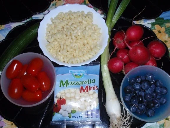 Rezept: Nudelsalat a la Linda Bild Nr. 2 Nudelsalat a la Linda - Rezept - Bild Nr. 2