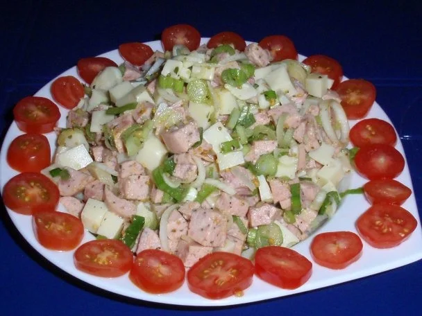 Rezept: Wurstsalat - Schweizer Art Bild Nr. 7 Wurstsalat - Schweizer Art - Rezept - Bild Nr. 7