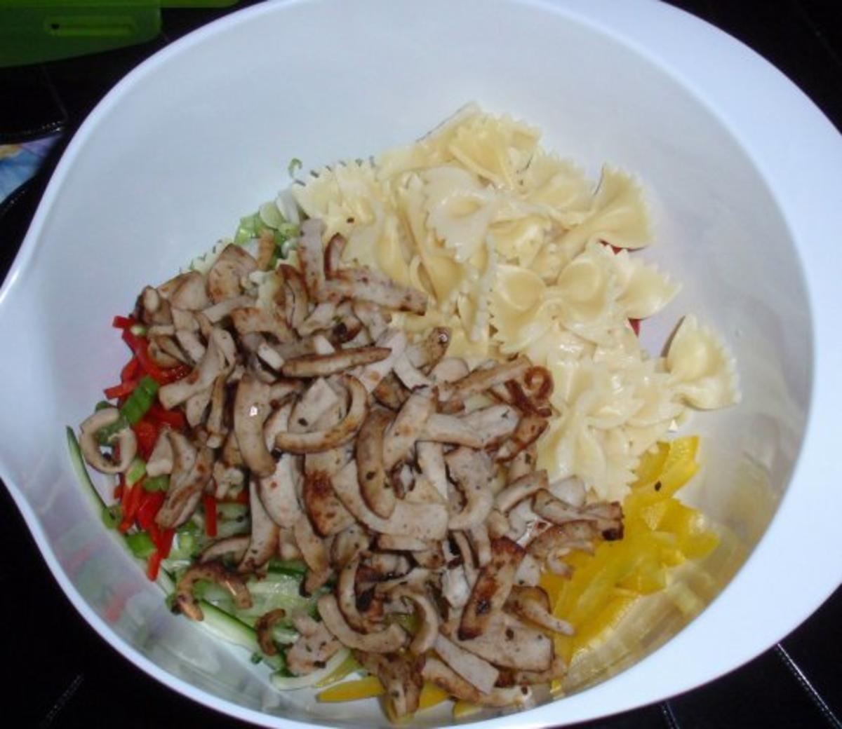Nudelsalat *Sommerlaune* - Rezept - Bild Nr. 12