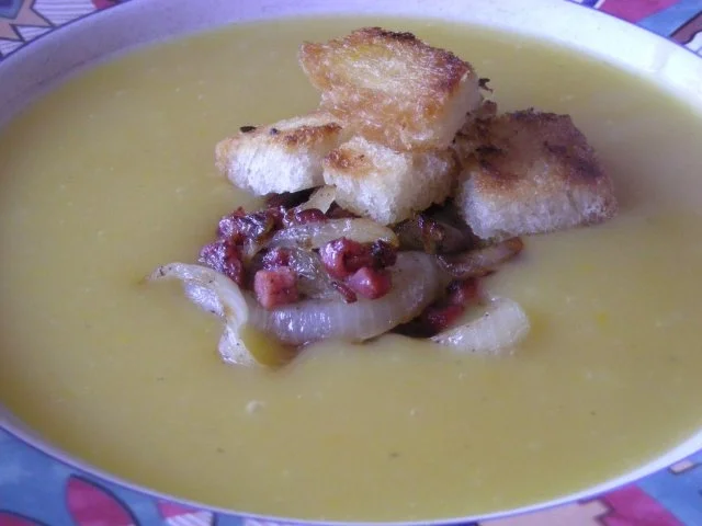 Rezept: Kartoffelsuppe Bild Nr. 6 Kartoffelsuppe - Rezept - Bild Nr. 6