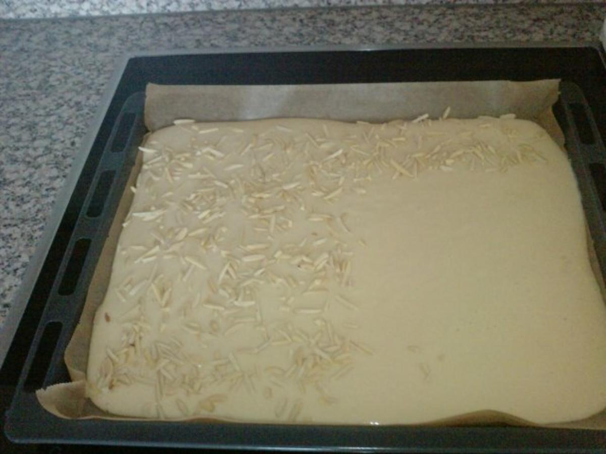 Buttermilchblechkuchen - Rezept - Bild Nr. 3