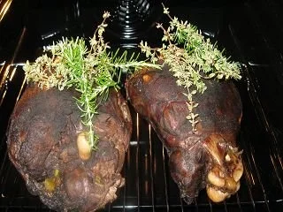 Rezept: Rehkeule anders und mit der 80-Grad-Methode Rehkeule anders und mit der 80-Grad-Methode - Rezept