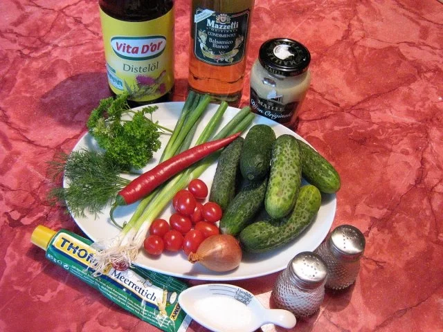 Scharfer Gurkensalat - Rezept - Bild Nr. 2