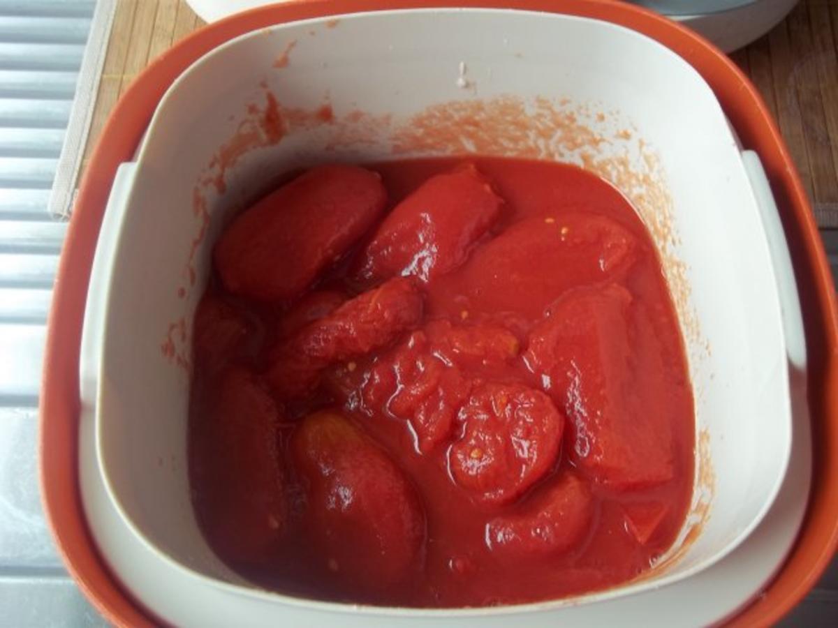 Hähnchen in Tomatensoße - Rezept mit Bild - kochbar.de