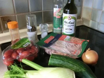 Rezept: Wurstsalat mit Kirschtomaten und Fenchel Bild Nr. 2 Wurstsalat mit Kirschtomaten und Fenchel - Rezept - Bild Nr. 2