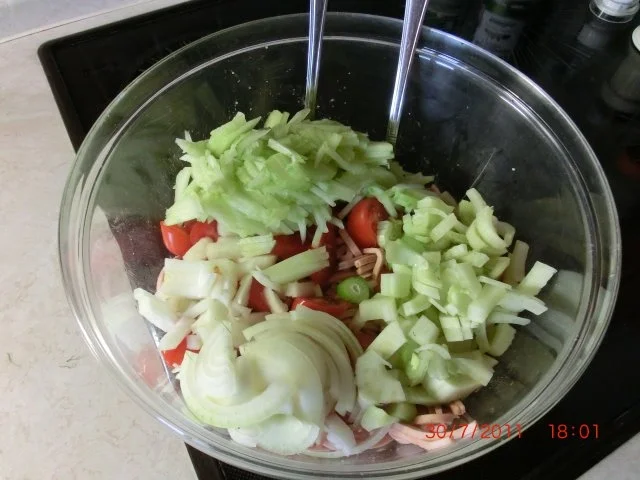 Rezept: Wurstsalat mit Kirschtomaten und Fenchel Bild Nr. 6 Wurstsalat mit Kirschtomaten und Fenchel - Rezept - Bild Nr. 6