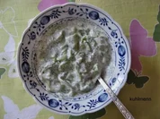 Gurkensalat in Dillsauerrahm - Rezept