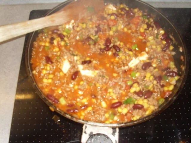 Rezept: Quer gefüllte Paprikaschoten Bild Nr. 3 Quer gefüllte Paprikaschoten - Rezept - Bild Nr. 3