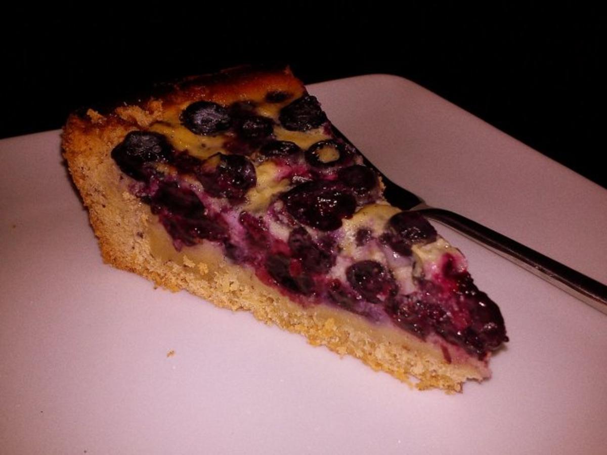 Blueberry Pie mit Vanille-Zitronen-Guss - Rezept