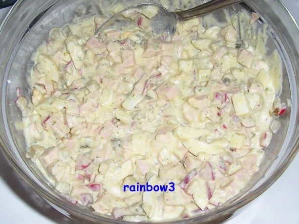 Salat: Wurstsalat mit Remouladensauce - Rezept