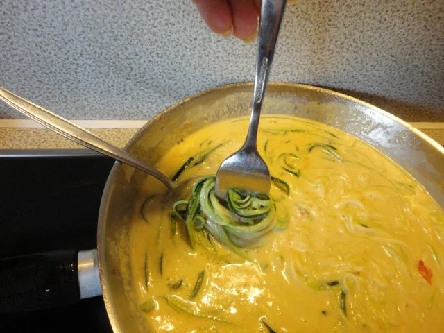 Zucchini Spagetthi in Chilli Sauce - Rezept - Bild Nr. 10
