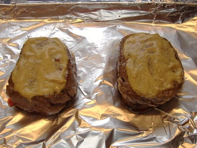 Gratiniertes Rinderfilet mit Basilikumrisotto und Thymianjus - Rezept - Bild Nr. 2