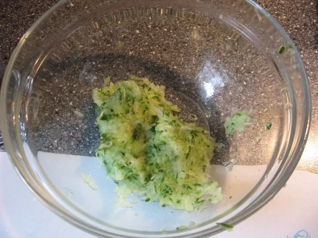 Tsatsiki – Zaziki wie in Griechenland - Rezept - Bild Nr. 6