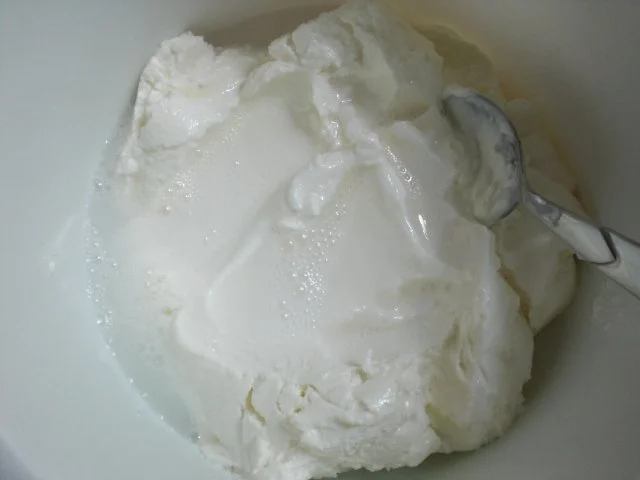 Rezept: Amarettini-Kirsch-Nachtisch Bild Nr. 5 Amarettini-Kirsch-Nachtisch - Rezept - Bild Nr. 5