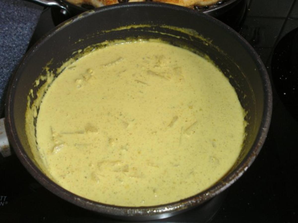 Curry-Soße mit Ananas - Rezept
