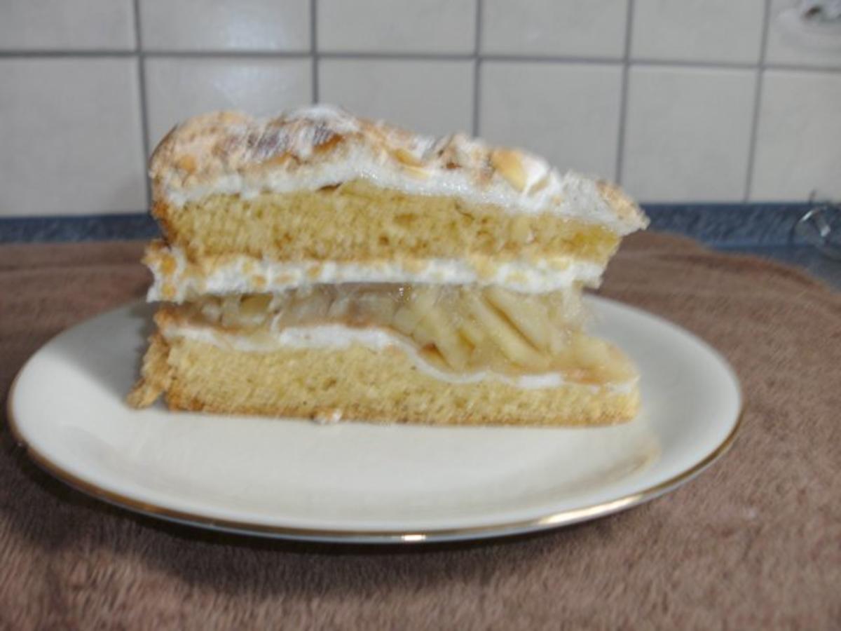 Baiser-Mandeltraum mit Apfelfüllung - Rezept - Bild Nr. 2