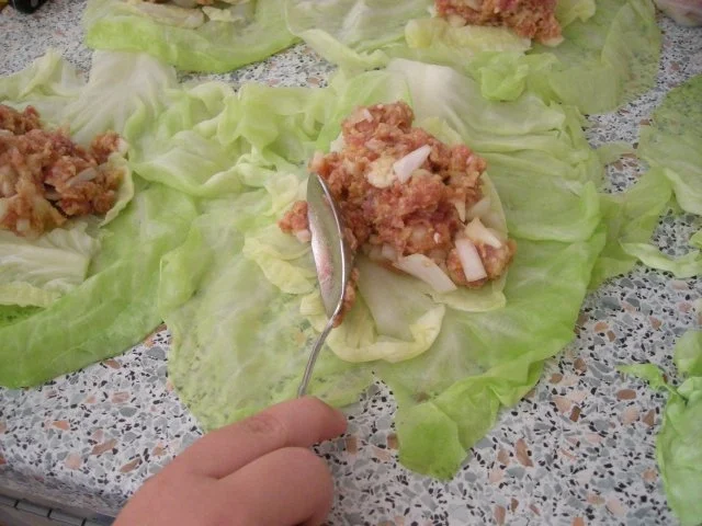 Rezept: Spitzkohl gefüllt Bild Nr. 4 Spitzkohl gefüllt - Rezept - Bild Nr. 4