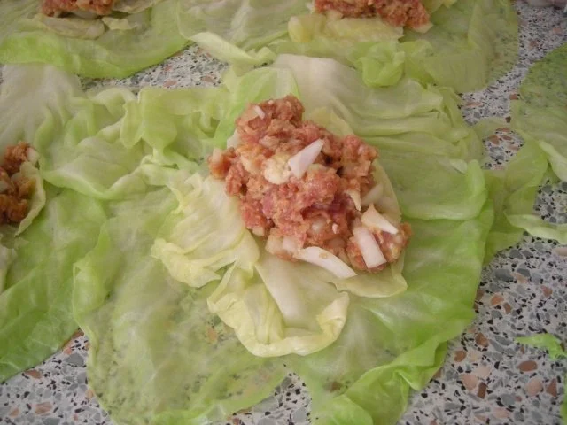 Rezept: Spitzkohl gefüllt Bild Nr. 5 Spitzkohl gefüllt - Rezept - Bild Nr. 5