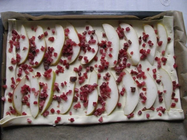 pikante Backwaren: Birnentarte mit Ziegenkäse - Rezept - Bild Nr. 2