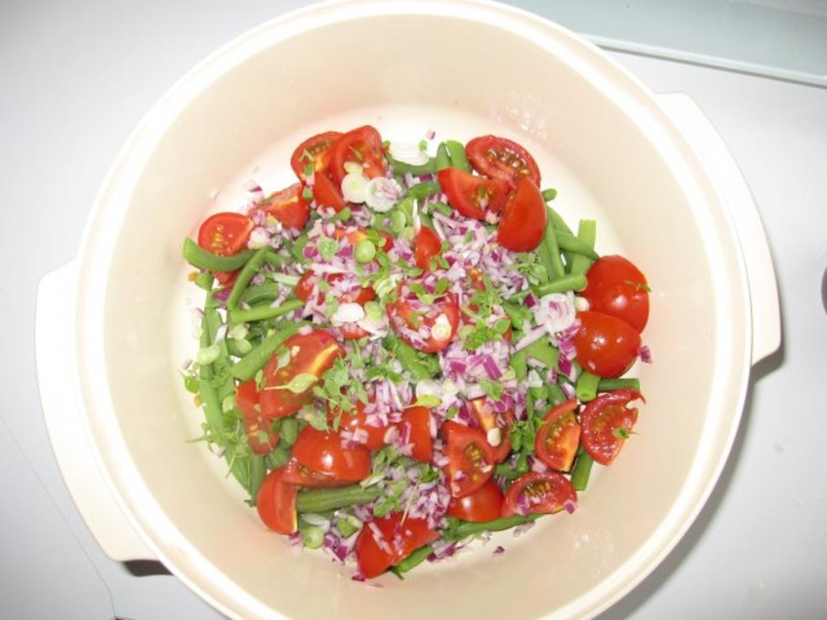 Bohnen-Tomaten-Salat - Rezept - Bild Nr. 4