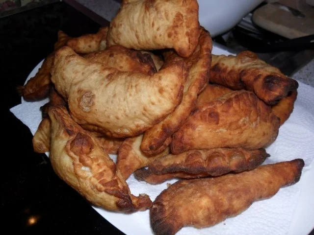 Rezept: Teigtaschen gefüllt mit Rinderhack und Pinienkerne Teigtaschen gefüllt mit Rinderhack und Pinienkerne - Rezept