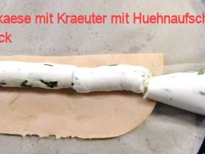 Kraeuter-Mager-Frischkaese in Brick auf Granatapfel-Fenchelsalat und Speck-Croutons - Rezept - Bild Nr. 3