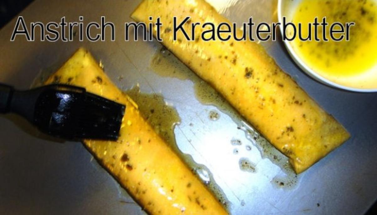 Kraeuter-Mager-Frischkaese in Brick auf Granatapfel-Fenchelsalat und Speck-Croutons - Rezept - Bild Nr. 4