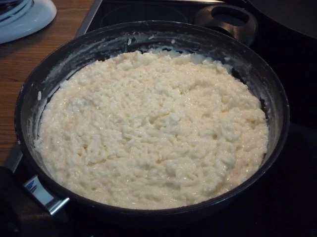 Rezept: Süße Mahlzeiten : Milchreis mit Schoko - Zimt und Zucker und Apfelmus Bild Nr. 6 Süße Mahlzeiten : Milchreis mit Schoko - Zimt und Zucker und Apfelmus - Rezept - Bild Nr. 6