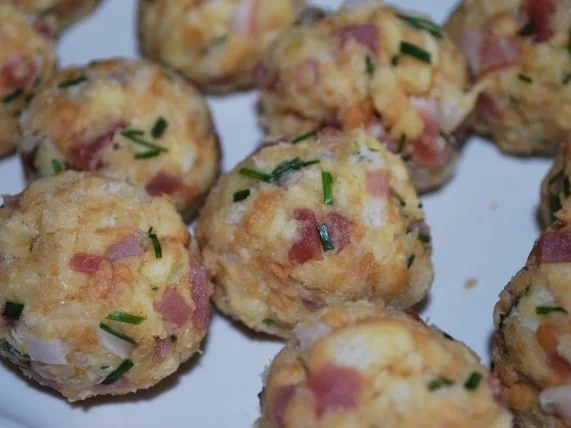 Rezept: Südtiroler Speckknödel Südtiroler Speckknödel - Rezept