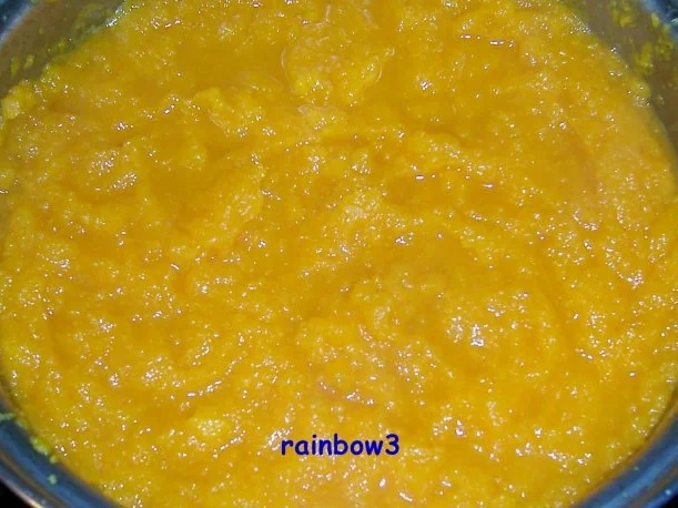 Kochen: Würstchen in scharfer roter Möhrensauce - Rezept - Bild Nr. 4