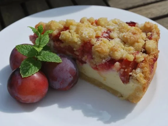 Rezept: Pflaumen-Käse-Kuchen mit Streuseln Pflaumen-Käse-Kuchen mit Streuseln - Rezept