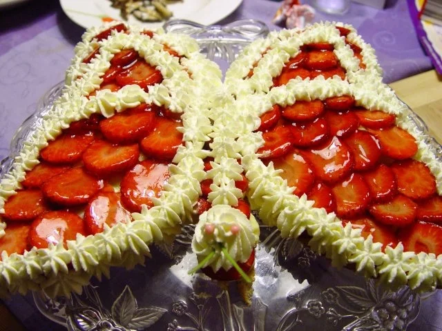 Rezept: Wolframs Frühlingstorte Bild Nr. 4 Wolframs Frühlingstorte - Rezept - Bild Nr. 4