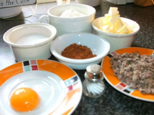 SAUERKIRSCHKUCHEN mit KAKAO-SCHOKO-STREUSSEL - Rezept - Bild Nr. 3