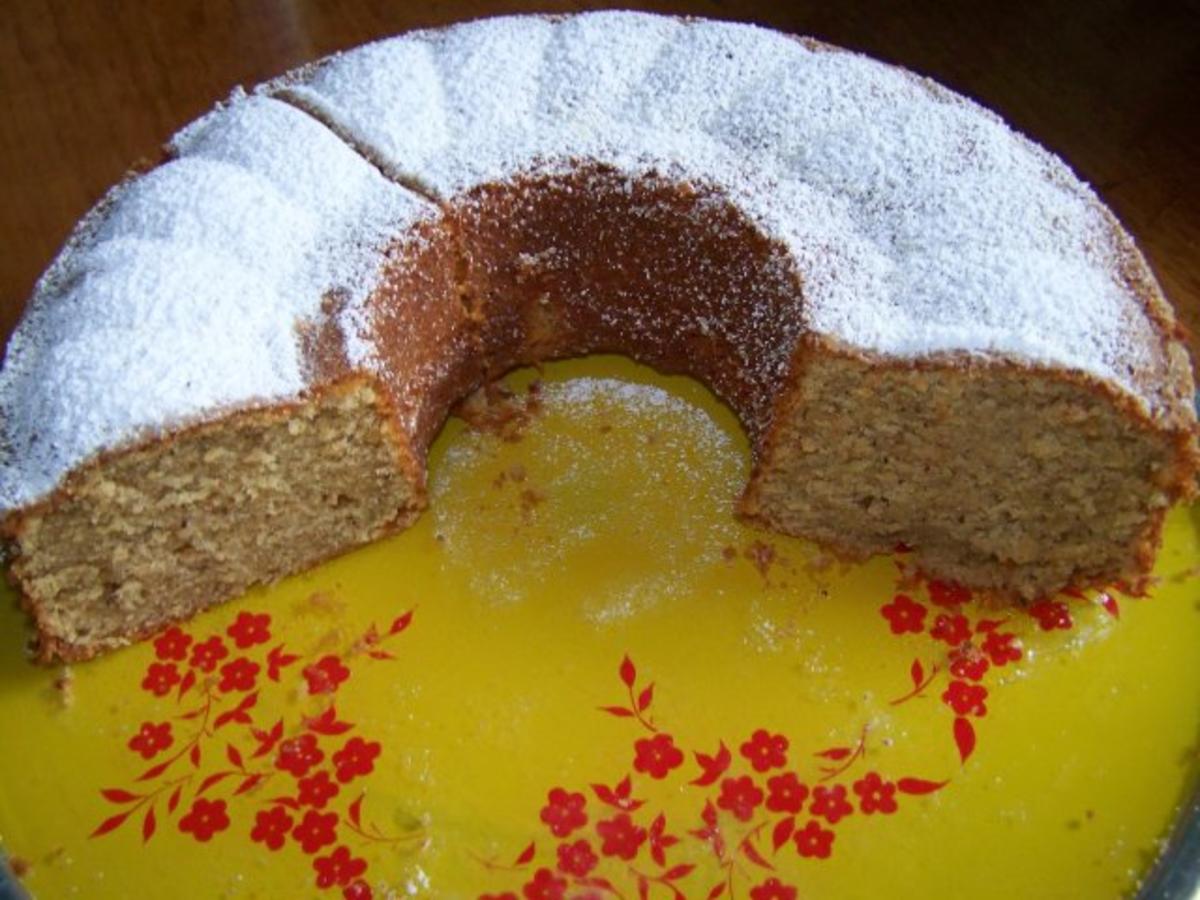 Nuss-Quark Kuchen - Rezept mit Bild - kochbar.de