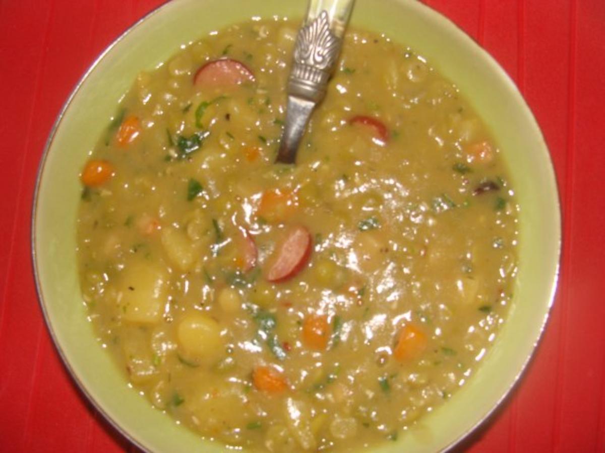 Suppe : - Meine Erbsensuppe - - Rezept