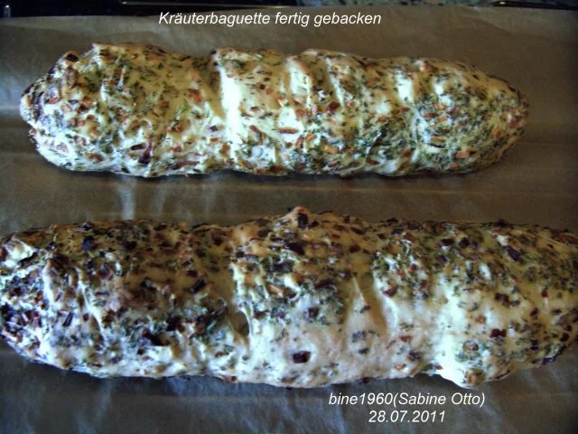 Rezept: KRÄUTERBAGUETTE Bild Nr. 6 KRÄUTERBAGUETTE - Rezept - Bild Nr. 6