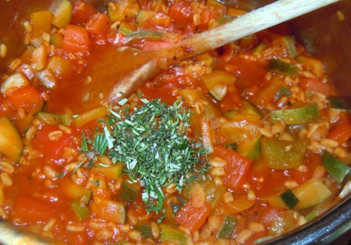 Curry-Bouletten mit Paprika-Zucchini-Weizen - Rezept - Bild Nr. 8
