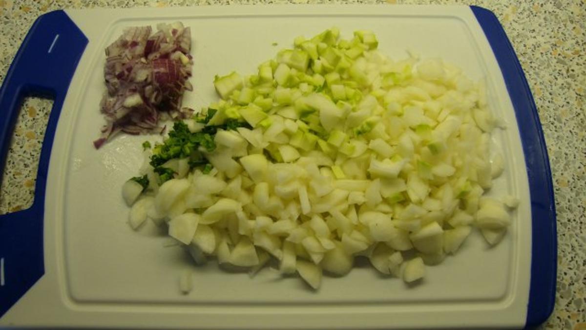 Gefüllter Kohlrabi mt Kräuterdip - Rezept - Bild Nr. 4